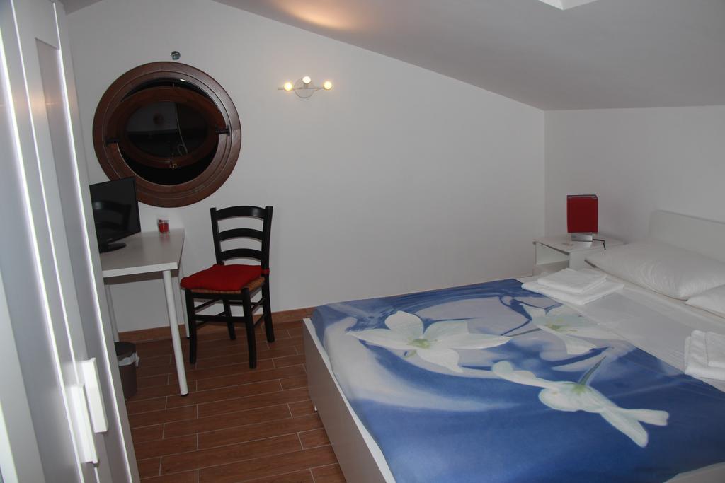 B&B La Terrazza Di Frascati Cameră foto